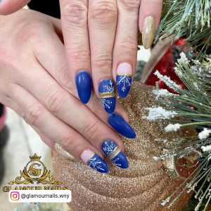 Christmas Light Blue Nails