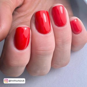 Classy Red Christmas Nail Designs