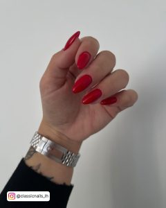 Classy Red Nail Designs