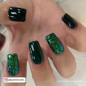 Emerald Green Acrylic Nails