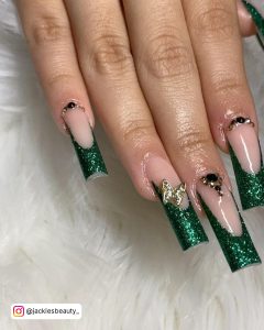 Emerald Green Christmas Nails