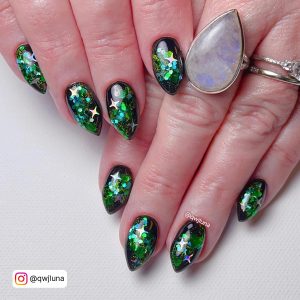 Emerald Green Glitter Nails