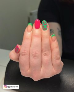 Green And Gold Gel Nails