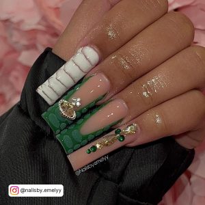 Matte Emerald Green Nails