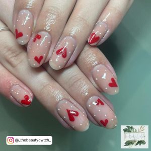 Nail Art Valentine Heart Red And White