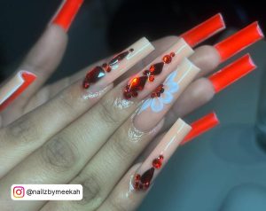 Nails Red Bottom