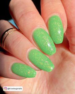 Pastel Green Short Nails