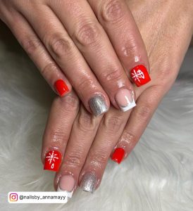 Red Nails Christmas Design