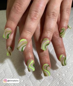 Short Acrylic Nails Green