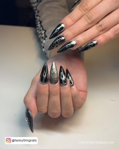 Stiletto Nails Black And Silver With Glitter