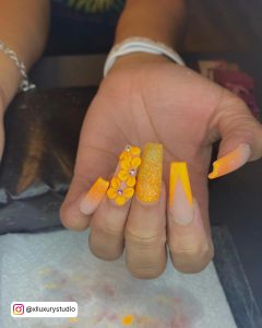 Cute Orange Summer Nails