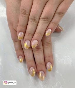 Gold Marble Nail Art