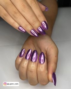 Holographic Purple Chrome Nails