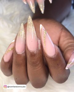Nude Nails With Gold
