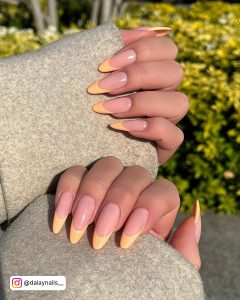 Short Almond Nails French Tip