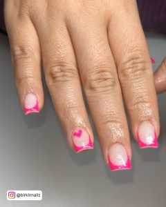 Short Nails Pink